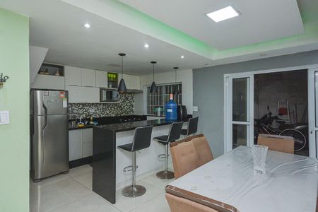 Casa à venda com 110m², 3 quartos e 1 vagaSala de Jantar