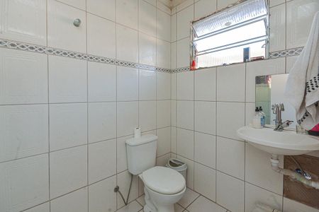 Casa à venda com 110m², 3 quartos e 1 vagaBanheiro 2