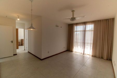 Sala de apartamento para alugar com 2 quartos, 71m² em Icaraí, Niterói