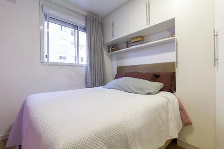 Quarto 1 de apartamento para alugar com 2 quartos, 42m² em Guaiauna, São Paulo