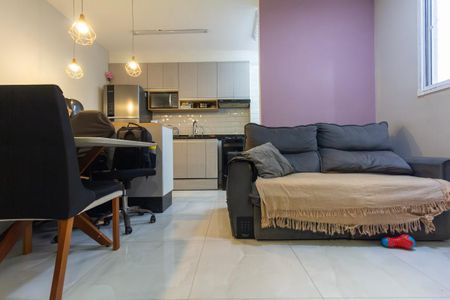 Sala de apartamento para alugar com 2 quartos, 42m² em Guaiauna, São Paulo