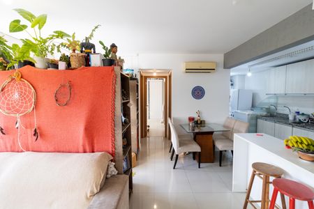 Sala de apartamento à venda com 2 quartos, 65m² em Tristeza, Porto Alegre