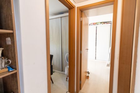 Apartamento à venda com 65m², 2 quartos e 1 vagaCorredor