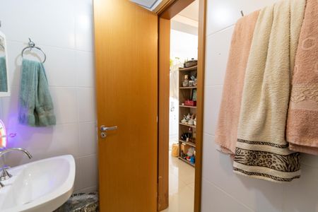 Apartamento à venda com 65m², 2 quartos e 1 vagaBanheiro