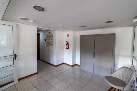 Apartamento à venda com 65m², 2 quartos e 1 vagaHall de entrada