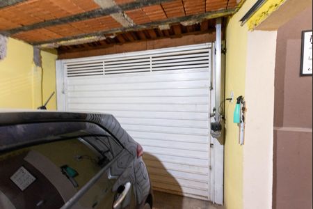 Casa à venda com 102m², 4 quartos e 1 vaga Casa à venda com 102m², 4 quartos e 1 vagaGaragem