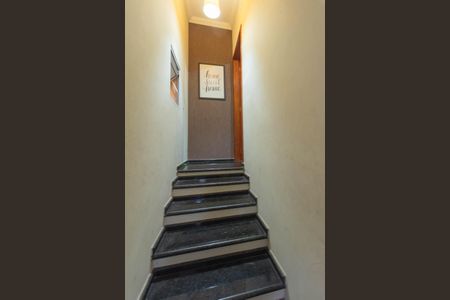 Escada da Sala de casa à venda com 4 quartos, 102m² em Conjunto Habitacional Parque Itajai, Campinas