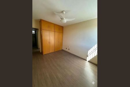 Apartamento à venda com 98m², 3 quartos e 1 vagaQuarto