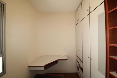 Apartamento para alugar com 88m², 3 quartos e 1 vagaQuarto 2
