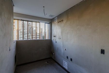 Apartamento à venda com 238m², 3 quartos e 3 vagasÁrea de Serviço