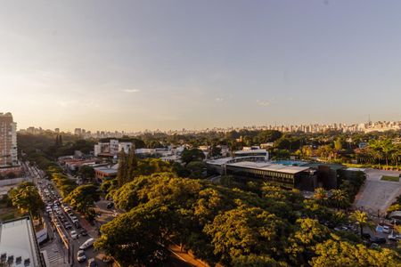Vista da Sala de apartamento à venda com 3 quartos, 238m² em Moema, São Paulo