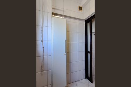 Apartamento à venda com 58m², 2 quartos e 1 vagaÁrea de Serviço