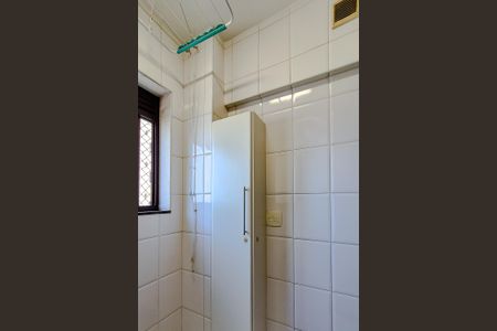 Apartamento à venda com 58m², 2 quartos e 1 vagaÁrea de Serviço