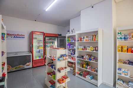 Apartamento à venda com 62m², 2 quartos e 1 vagaMercadinho