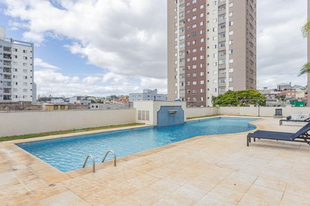 Apartamento à venda com 62m², 2 quartos e 1 vagaÁrea comum - Piscina