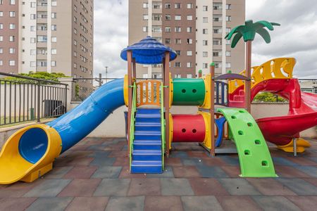 Apartamento à venda com 62m², 2 quartos e 1 vagaÁrea comum - Playground