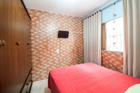 Casa para alugar com 4 quartos, 90m² em Parque Santo Antônio, São Paulo