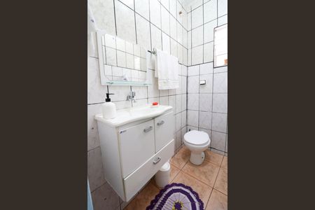 Casa para alugar com 90m², 4 quartos e sem vaga