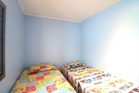 Casa para alugar com 90m², 4 quartos e sem vaga