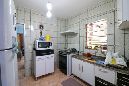 Casa para alugar com 90m², 4 quartos e sem vaga