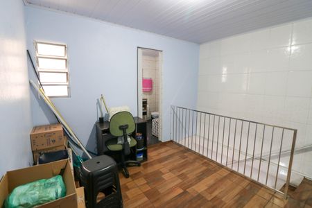 Casa para alugar com 90m², 4 quartos e sem vaga