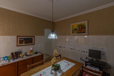 Casa à venda com 125m², 2 quartos e 2 vagas