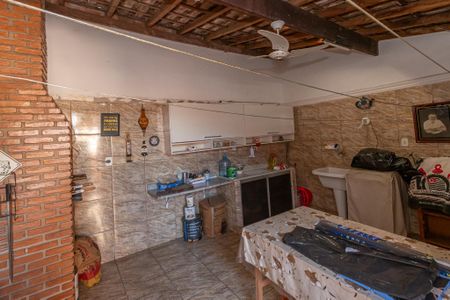 Casa à venda com 125m², 2 quartos e 2 vagas