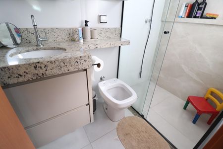 Apartamento para alugar com 70m², 2 quartos e 1 vagaBanheiro do Quarto 2