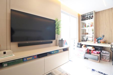 Apartamento para alugar com 70m², 2 quartos e 1 vagaSala