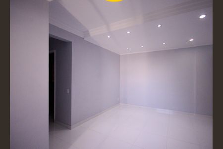 Sala  de apartamento para alugar com 3 quartos, 64m² em Vila Vermelha, São Paulo