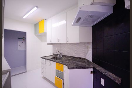 Apartamento para alugar com 64m², 3 quartos e 2 vagasCozinha/Área de Serviço 