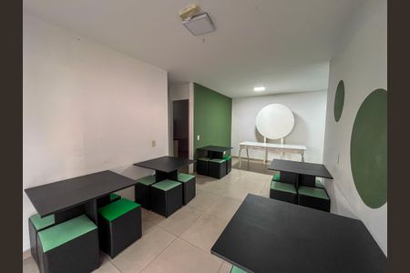 Apartamento à venda com 61m², 2 quartos e 1 vagaSalão de Festas