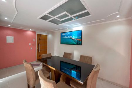 Apartamento à venda com 61m², 2 quartos e 1 vagaSala de Jantar