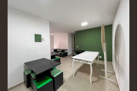 Apartamento à venda com 61m², 2 quartos e 1 vagaSalão de Festas