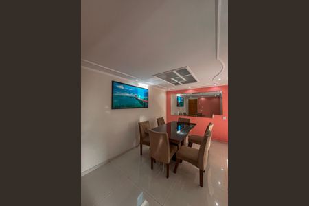 Apartamento à venda com 61m², 2 quartos e 1 vagaSala de Jantar