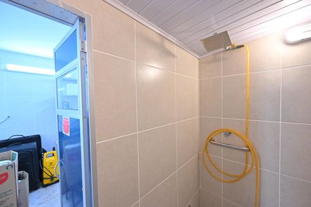 Casa para alugar com 260m², 5 quartos e 2 vagasSauna