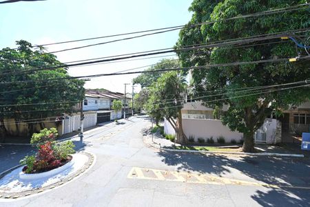 Casa para alugar com 260m², 5 quartos e 2 vagasVista da Sacada do Quarto 1