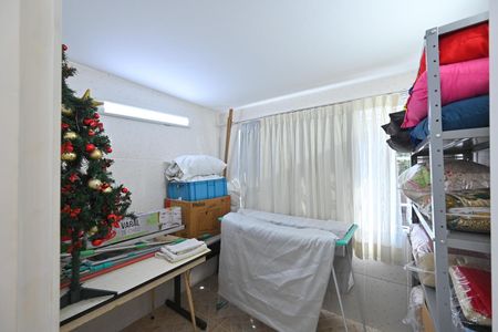 Casa para alugar com 260m², 5 quartos e 2 vagasQuarto de Serviço 