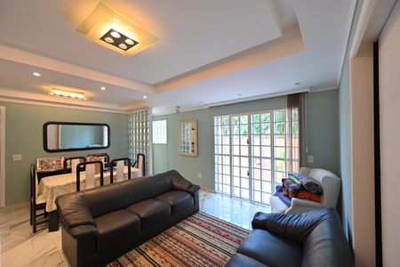 Sala de casa para alugar com 5 quartos, 260m² em Planalto Paulista, São Paulo