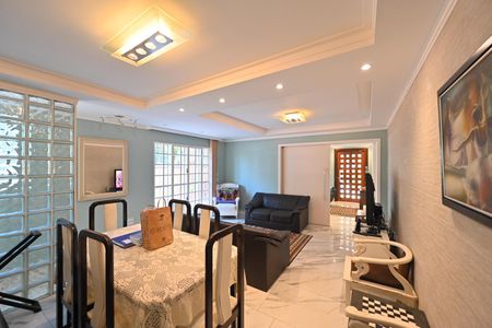 Sala de casa para alugar com 5 quartos, 260m² em Planalto Paulista, São Paulo