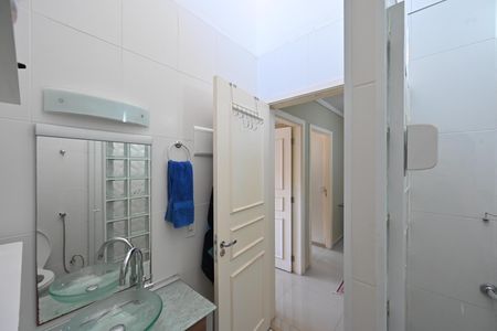 Casa para alugar com 260m², 5 quartos e 2 vagasBanheiro Social 2