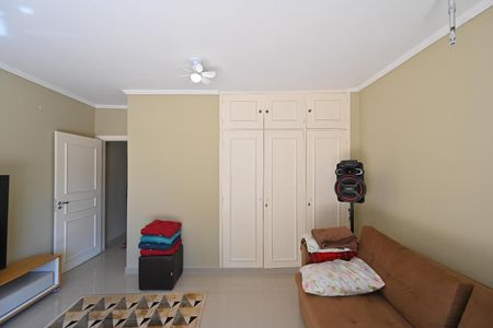 Casa para alugar com 260m², 5 quartos e 2 vagasQuarto 1