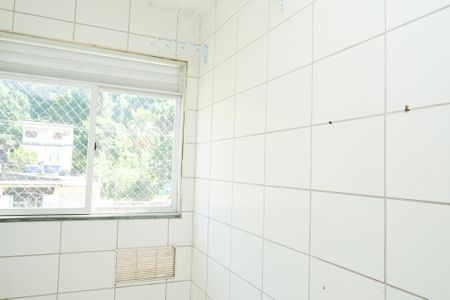 Área de Serviço de apartamento para alugar com 2 quartos, 45m² em Ponto Chic, Nova Iguaçu