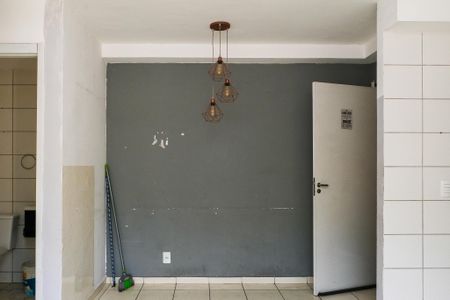 Sala de apartamento para alugar com 2 quartos, 45m² em Ponto Chic, Nova Iguaçu