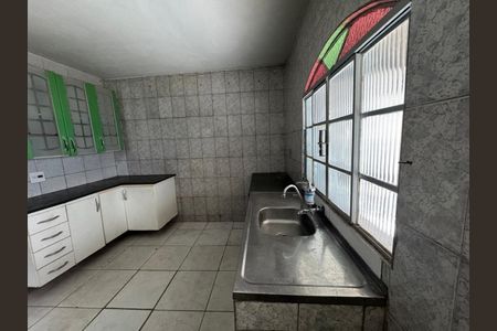 Casa à venda com 100m², 4 quartos e 2 vagasFoto 08