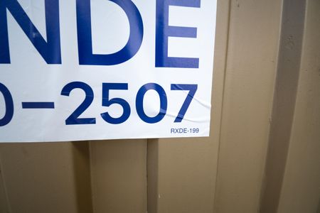 Casa à venda com 207m², 3 quartos e 2 vagasFachada