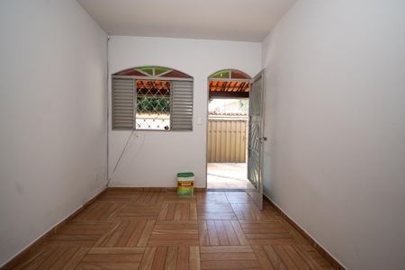 Sala de casa à venda com 3 quartos, 207m² em Arvoredo, Contagem