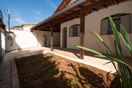 Casa à venda com 207m², 3 quartos e 2 vagasGaragem