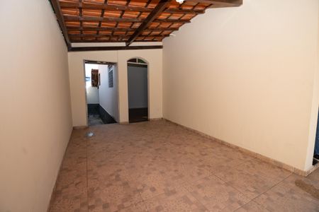 Casa à venda com 207m², 3 quartos e 2 vagasGaragem
