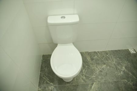 Casa à venda com 140m², 3 quartos e 2 vagasBanheiro Suíte 2 